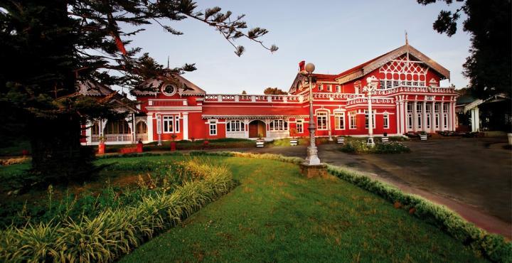 Welcomheritage Fernhills Royal Palace Ooty Kültér fotó